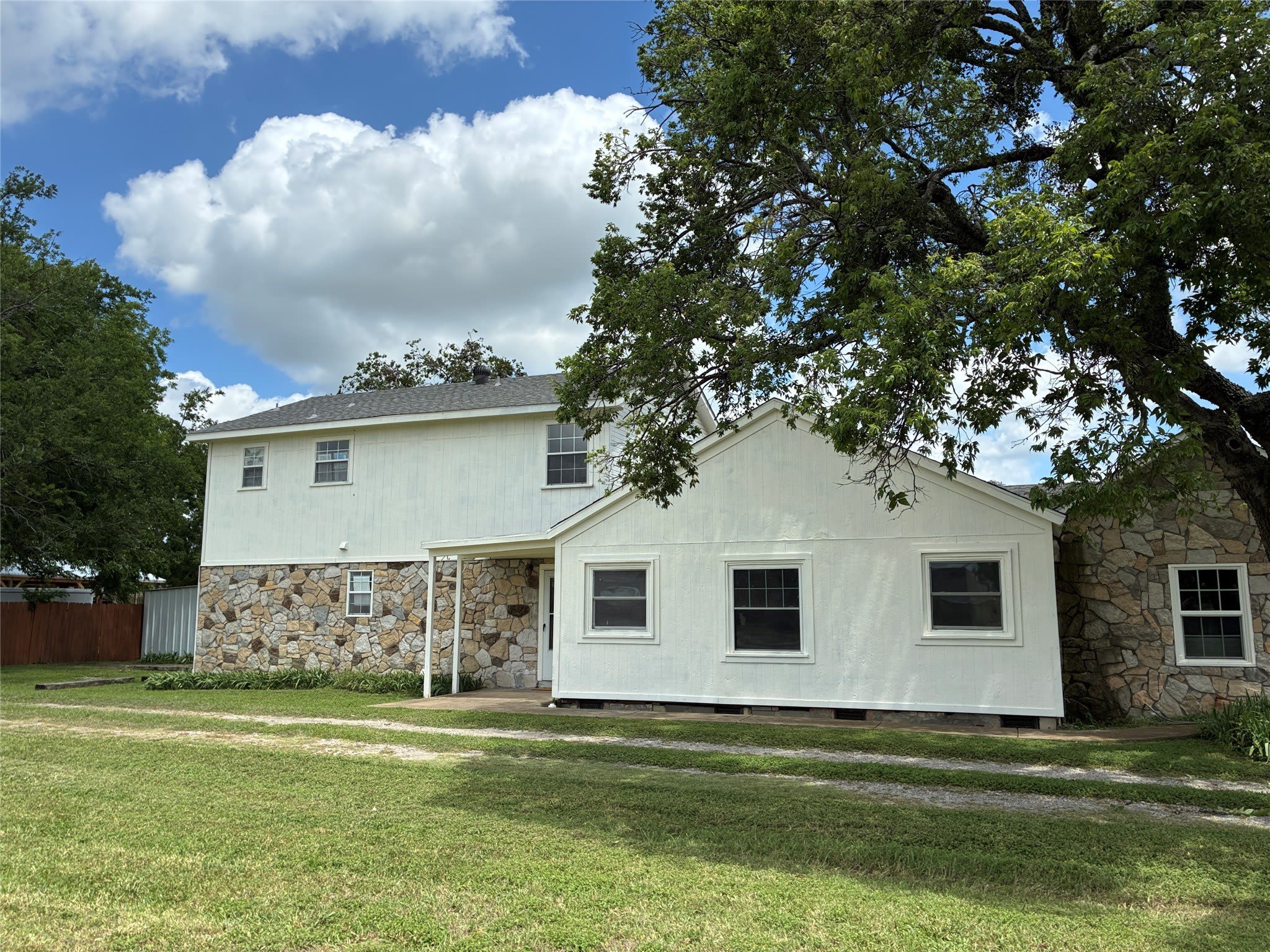 406 N Denny Street – photo 1