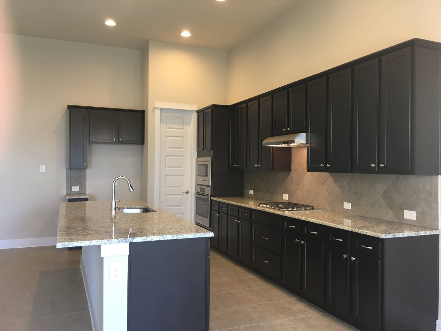 GORGEOUS, HOME IN CEDAR PARK! – photo 3