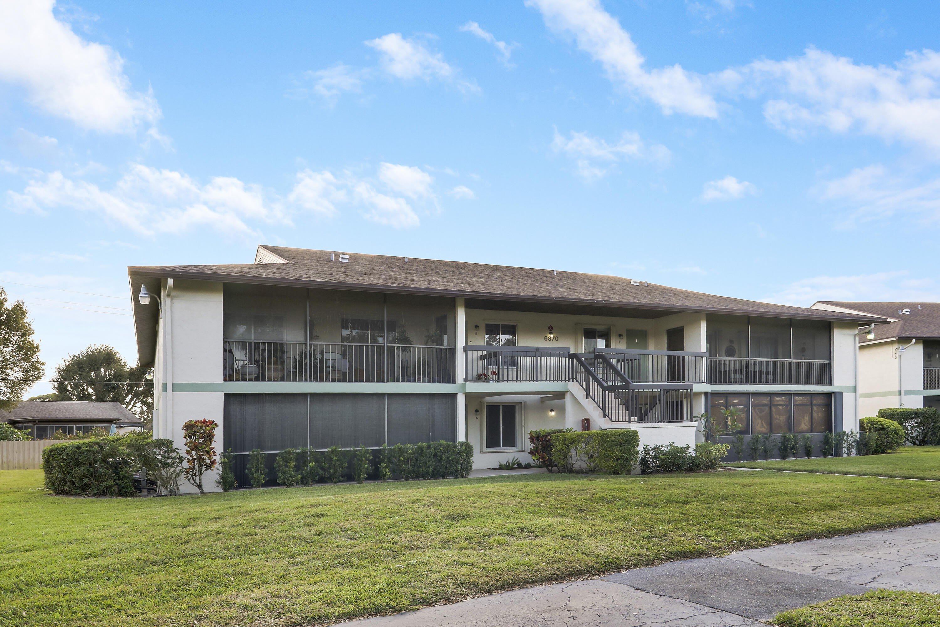 6370 Chasewood Drive – photo 1