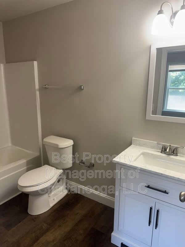 385 Virginia St – photo 5