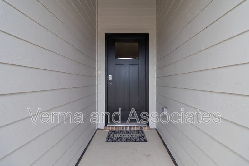 4771 W Folsom St – photo 5