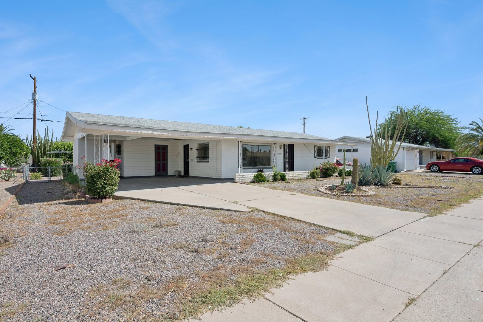 Very clean 2 bedroom 1 bath home in 55+ community! – photo 4
