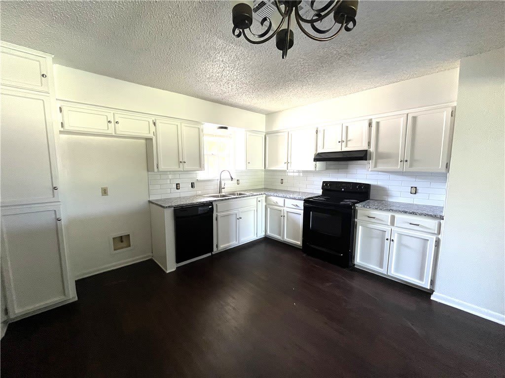 3001 Latour Place – photo 5