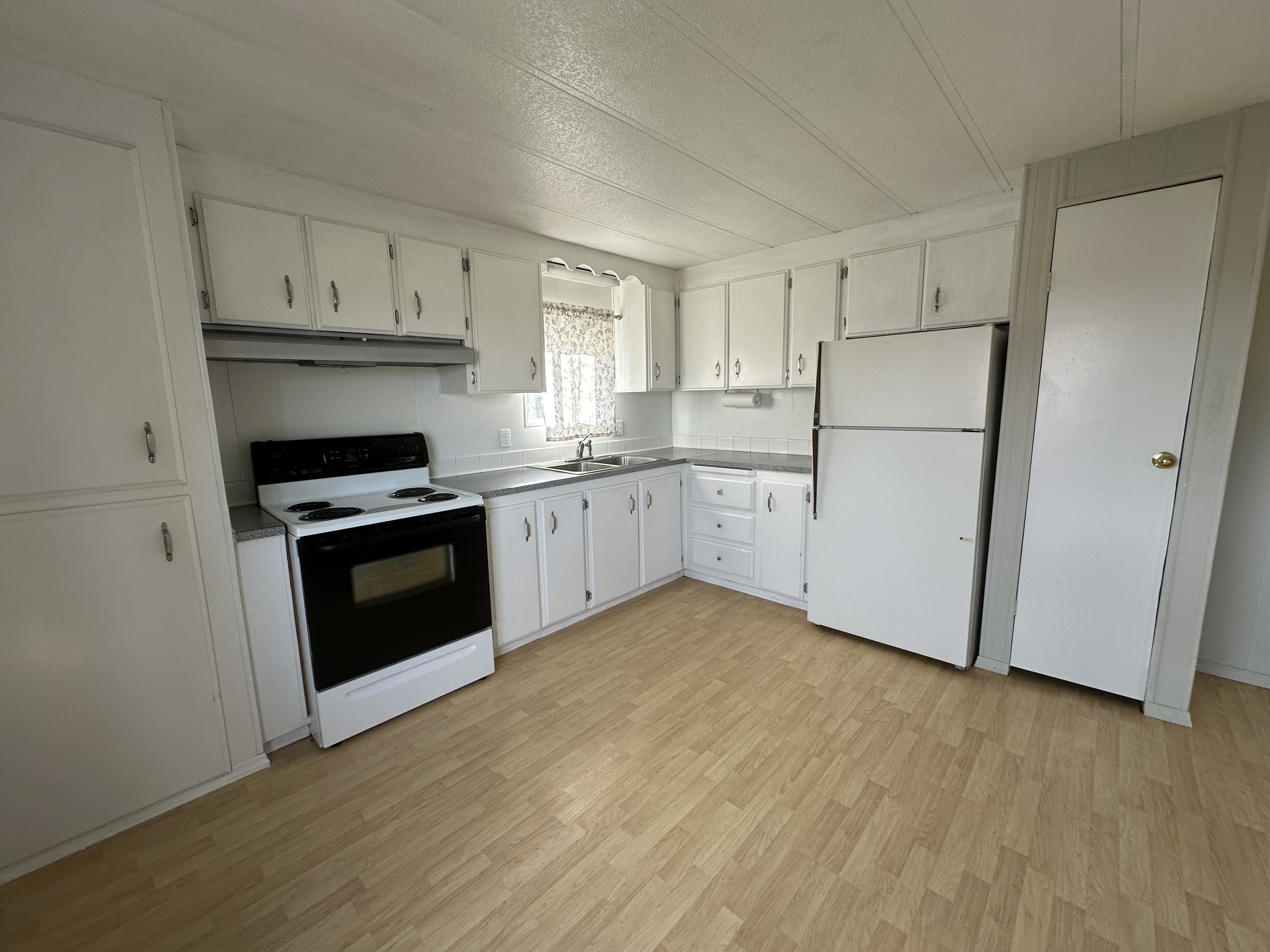 10012 Overlook Dr NW – photo 3