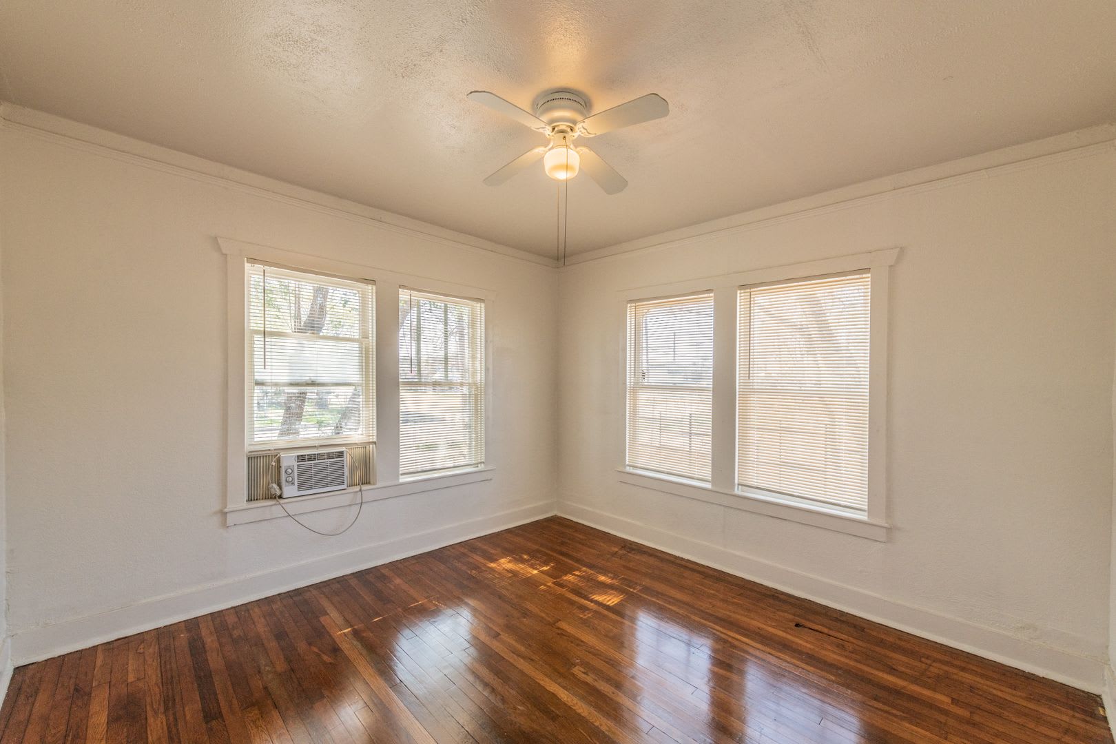 631 E ASHBY PL – photo 5