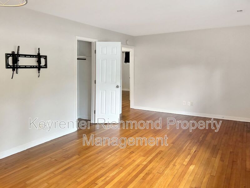 5112 Bethlehem Road – photo 3