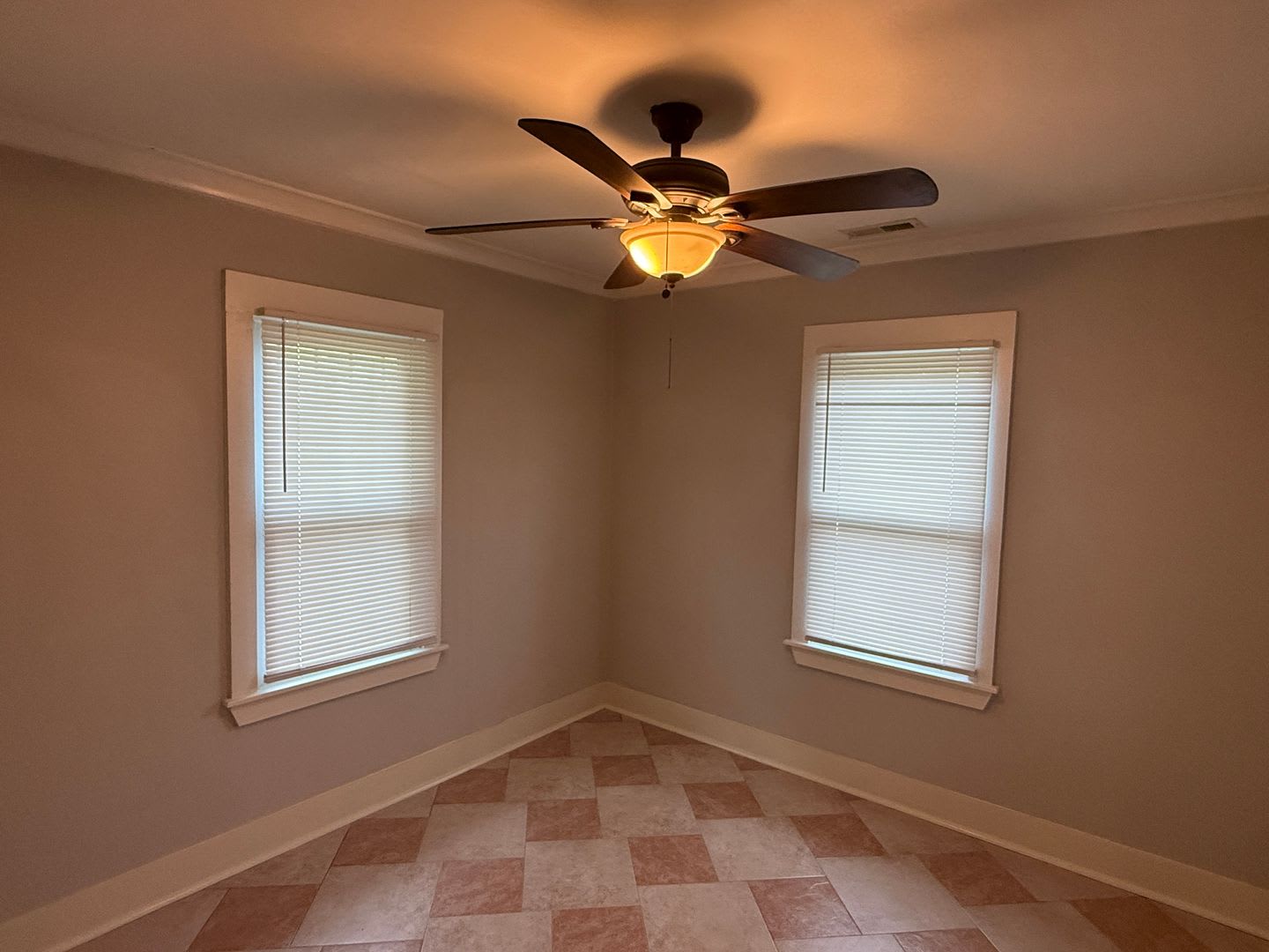 2623 Greenland Avenue – photo 5