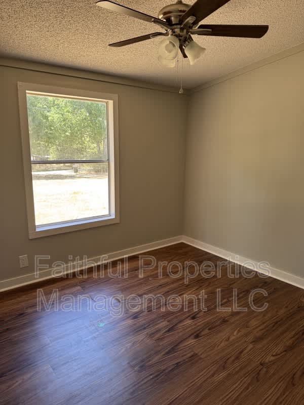6101 CR 210 – photo 4
