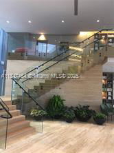 16385 Biscayne Boulevard – photo 4