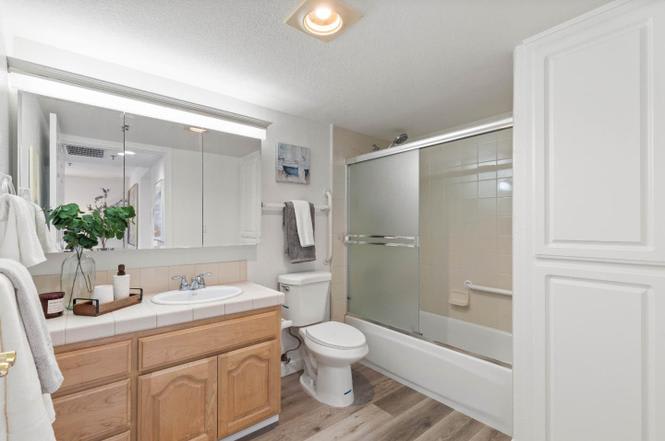 576 W Parr Ave – photo 5