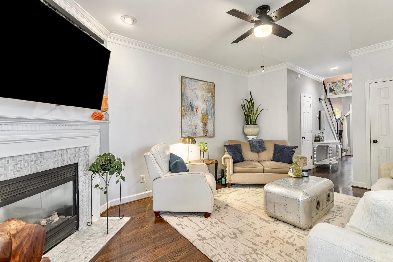 4610 Asterwood Drive – photo 5