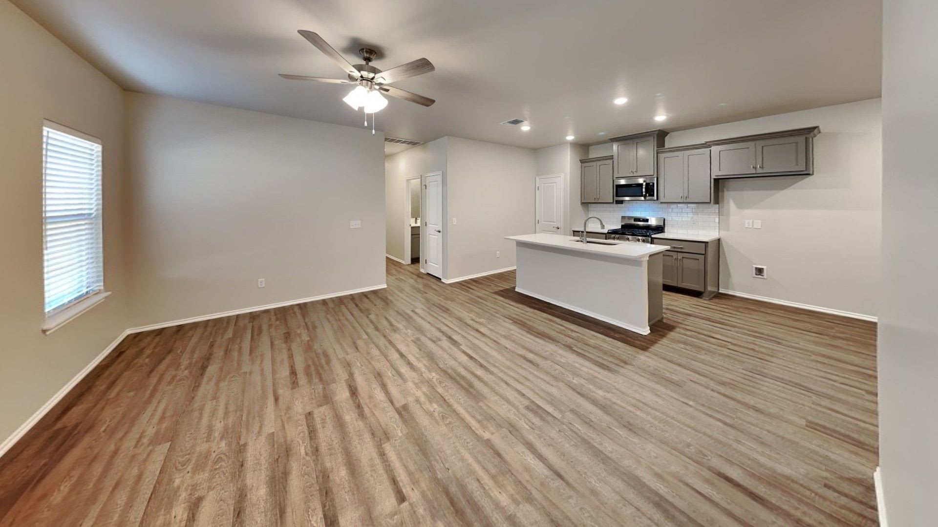 *LEASING SPECIAL*Luxury 3 Bedroom 2 Bathroom Duplex with 2 Car Garage in Piedmont Schools – photo 5