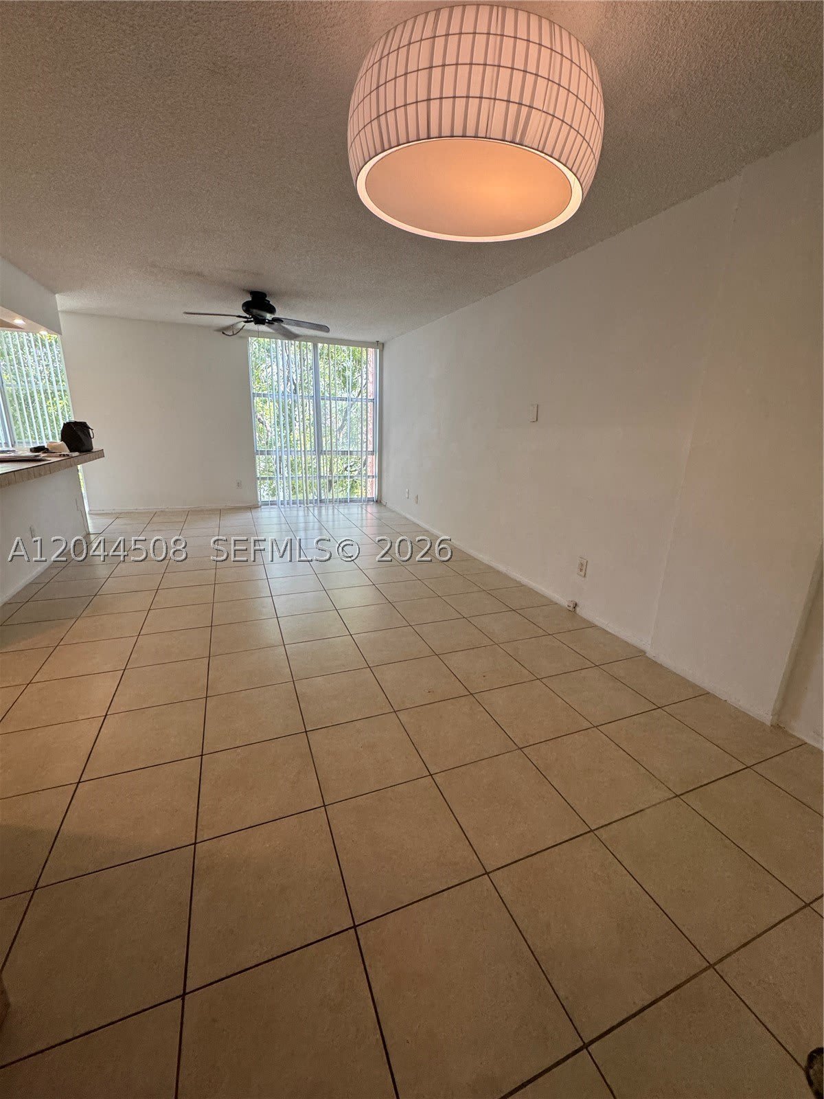 210 172nd St – photo 1