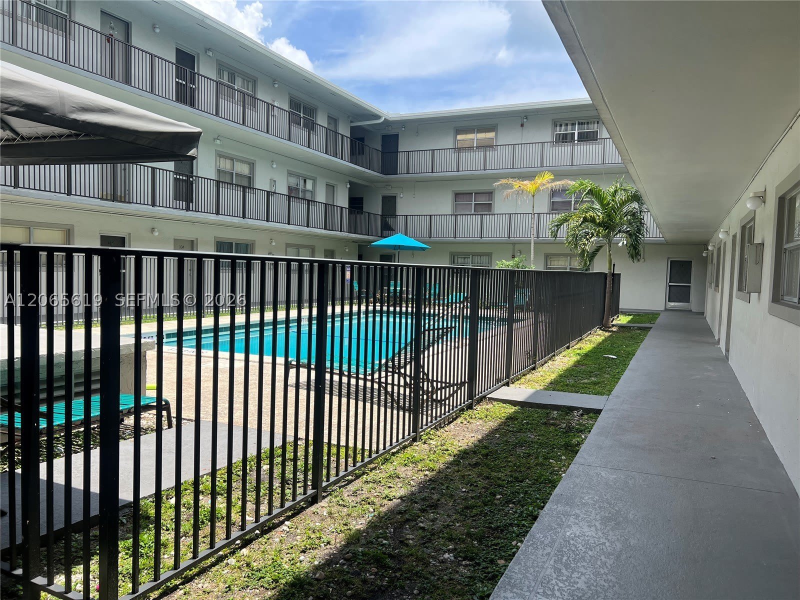 16215 Ne 18Th Ct – photo 3