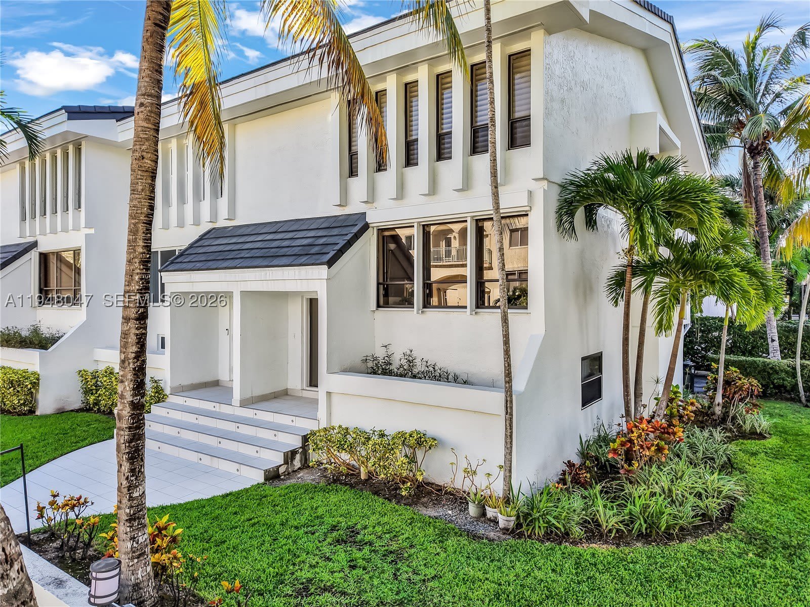 10090 Bay Harbor Ter – photo 5