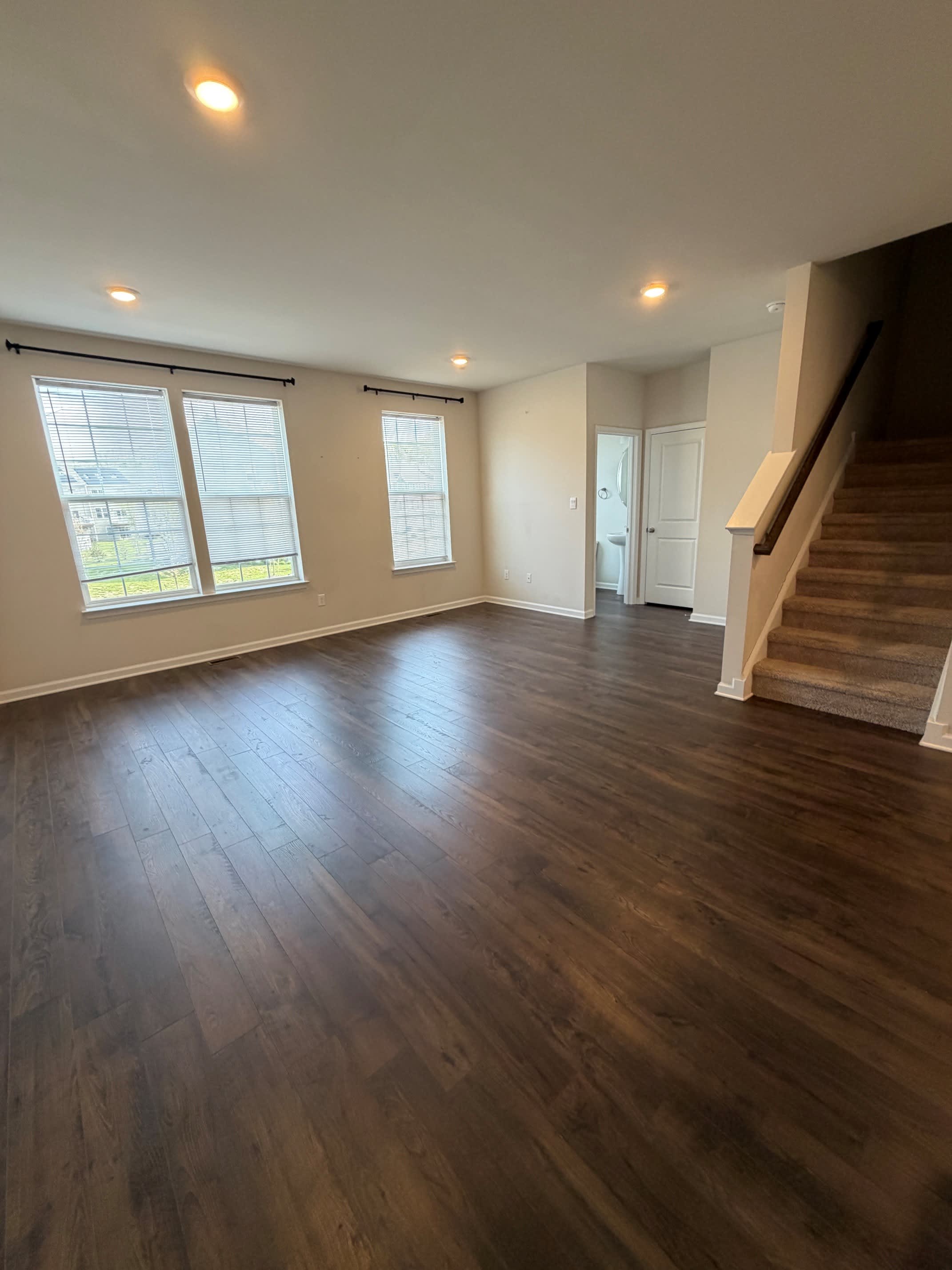 28 Foundry Boulevard – photo 5