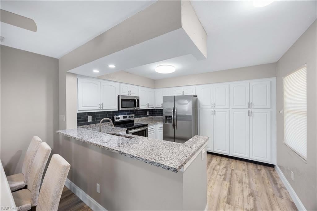228 Fox Glen Dr – photo 5