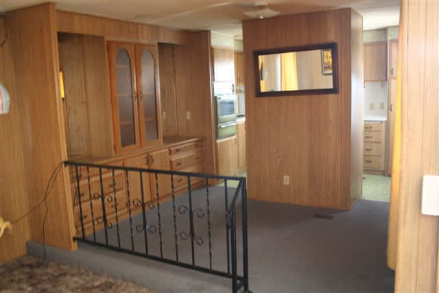 1048 West Rosamond Boulevard – photo 4