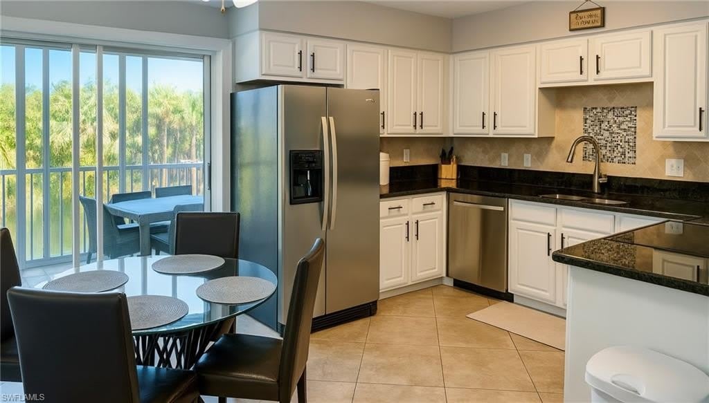 633 Palm View Dr – photo 3