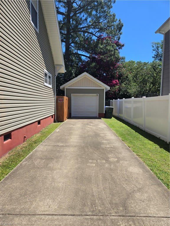 8626 Morwin Street – photo 2