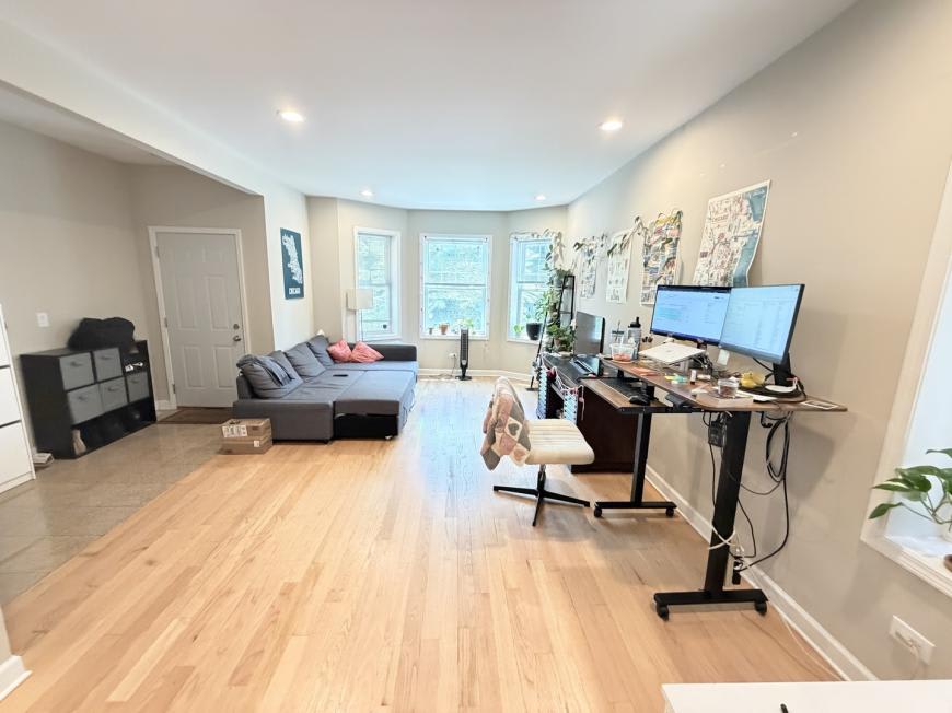 1330 West Roscoe St. – photo 3
