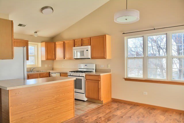 2527 Sheehan Drive – photo 2