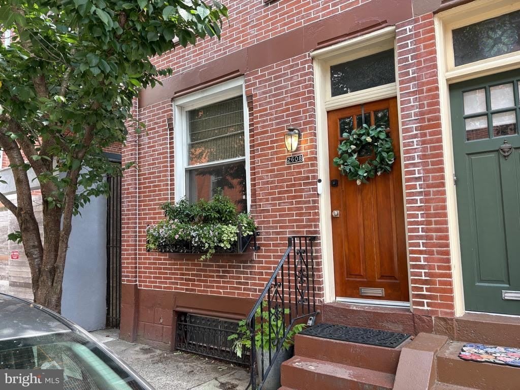 2608 SWAIN STREET – photo 2