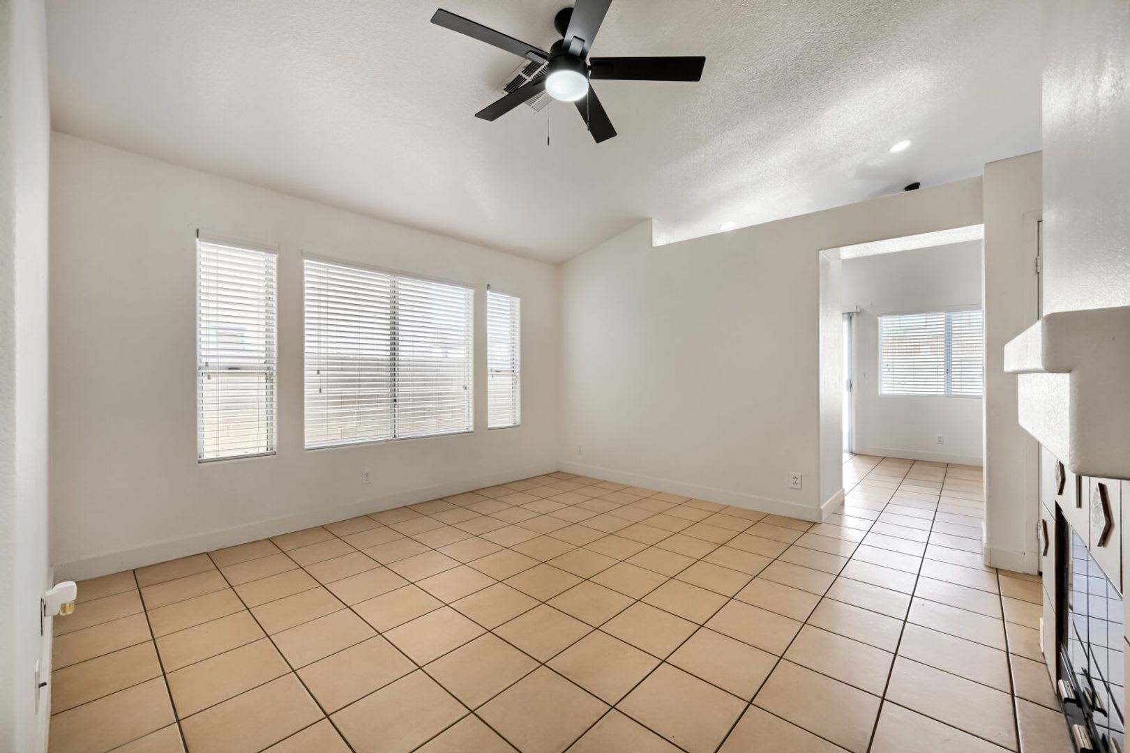 Move-In Ready 3-Bedroom Home with All Appliances Included! – photo 4