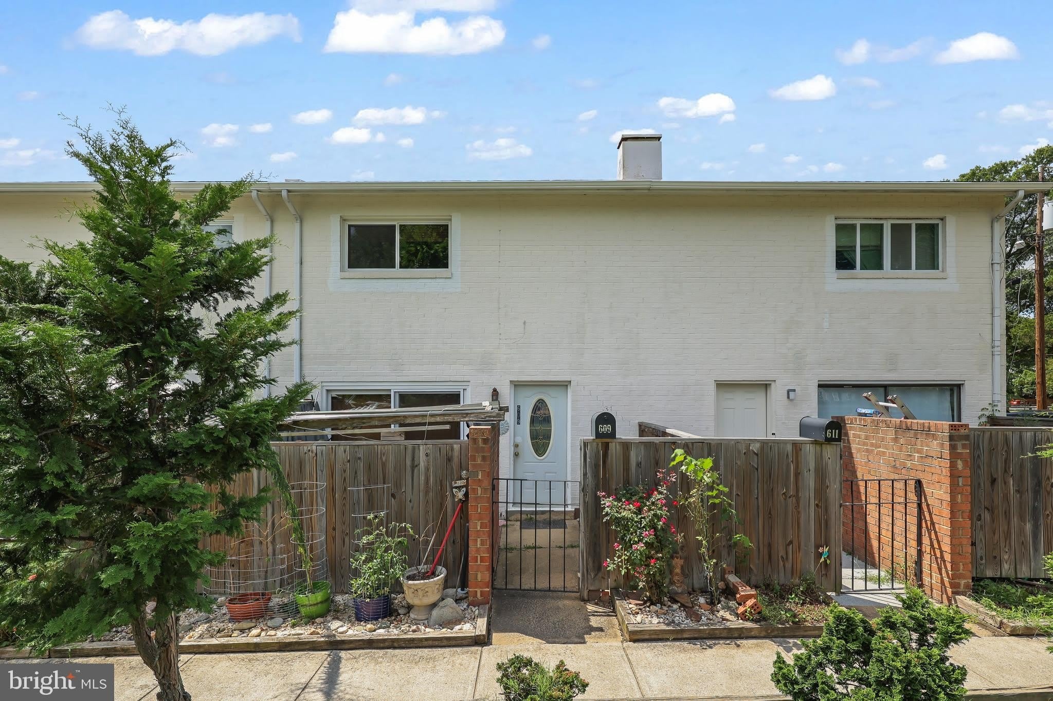 609 JEFFERSON Street – photo 1
