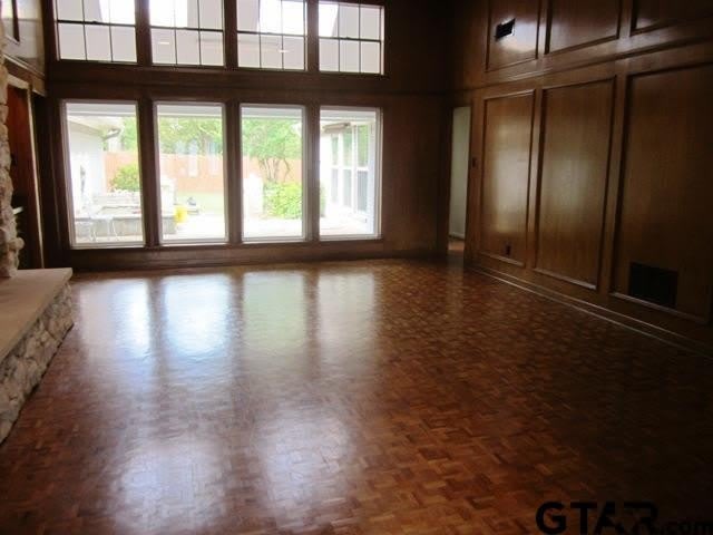 401 Woodland Hills – photo 3