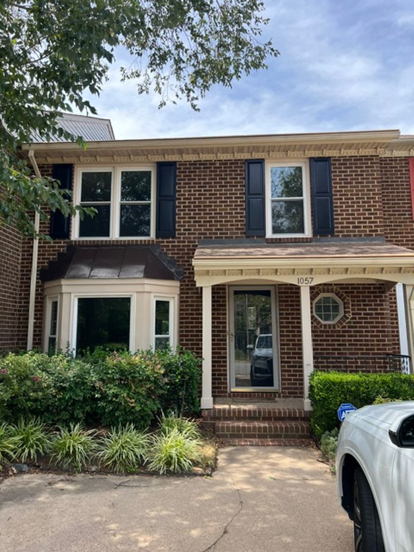 1057 Tottenham Lane – photo 1
