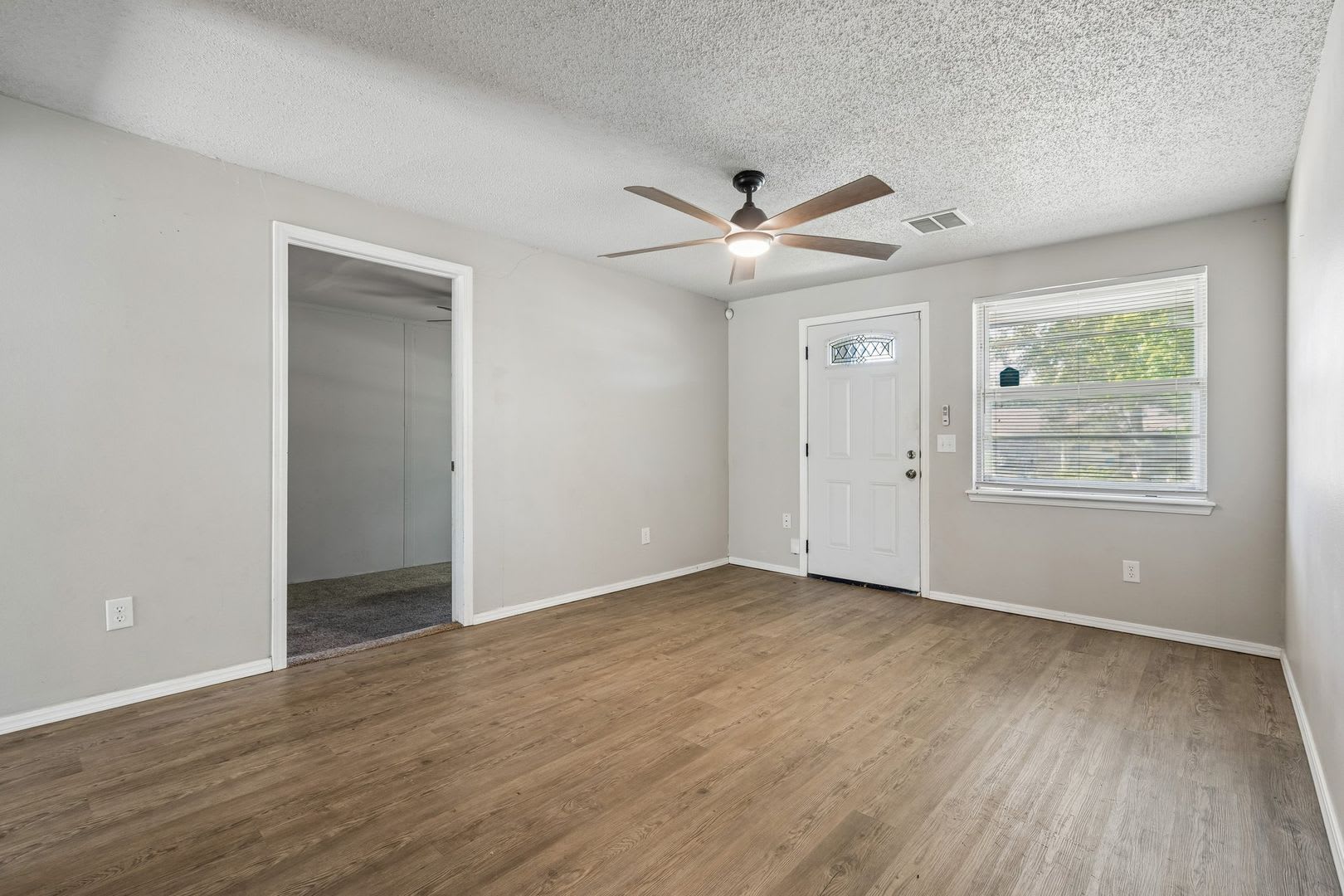 4008 SE 46th St – photo 3