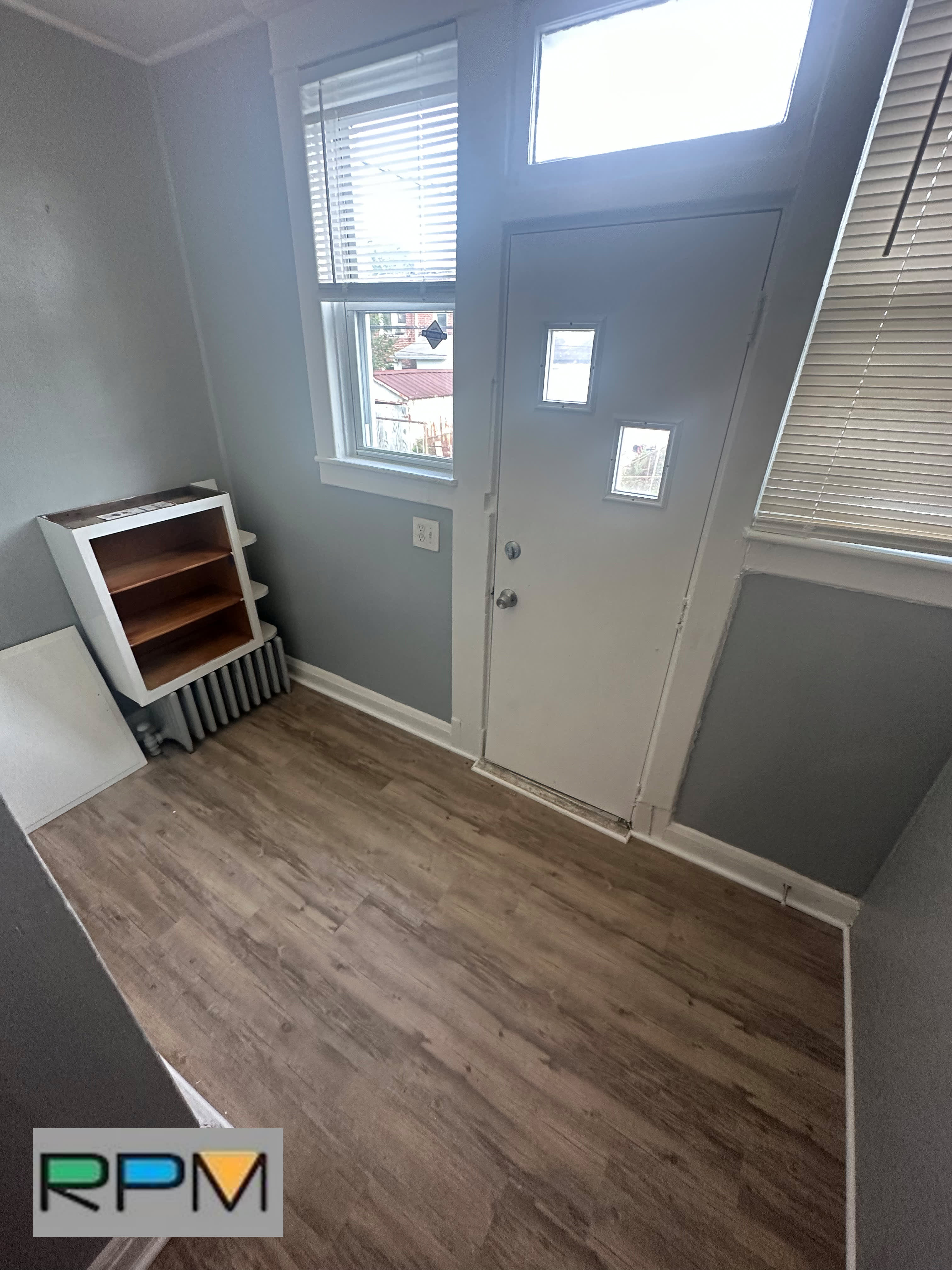 3126 Normount Ave – photo 4