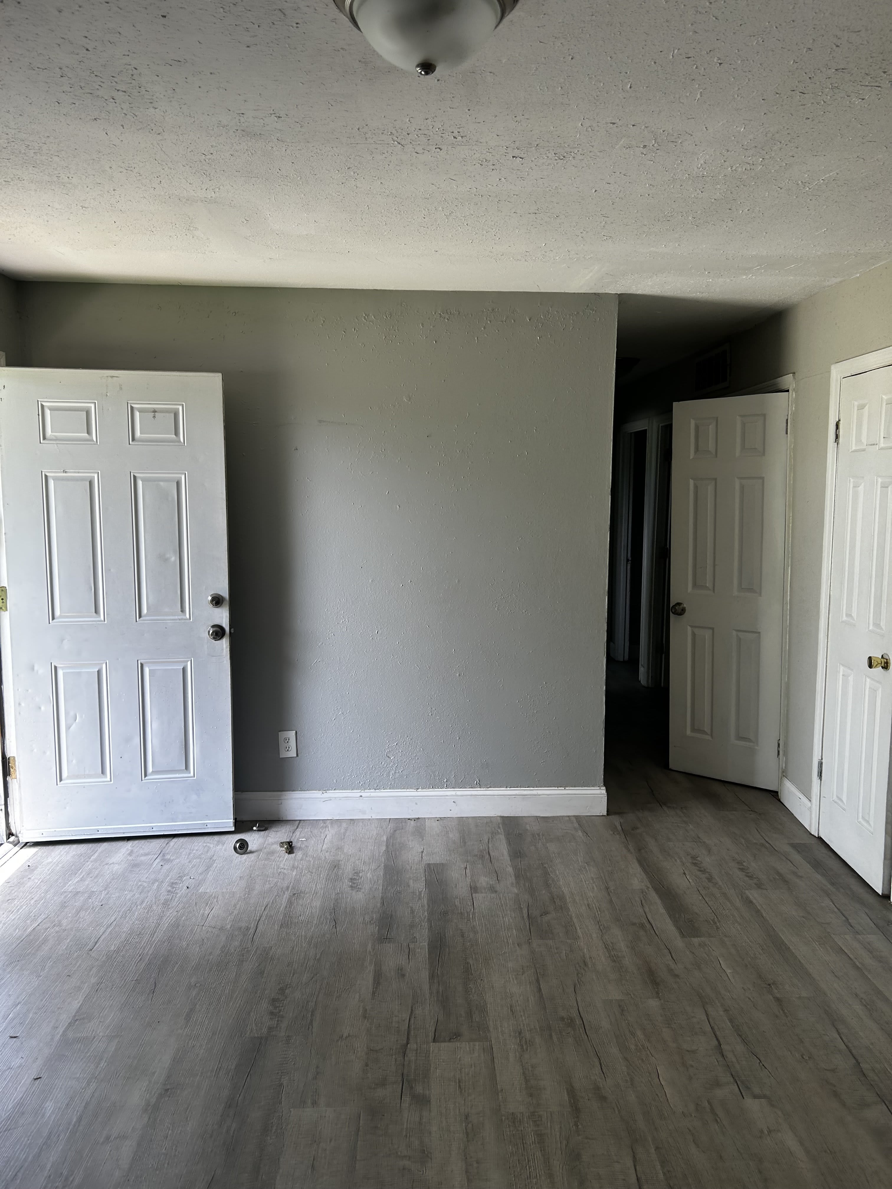 1707 Andrews Dr – photo 2