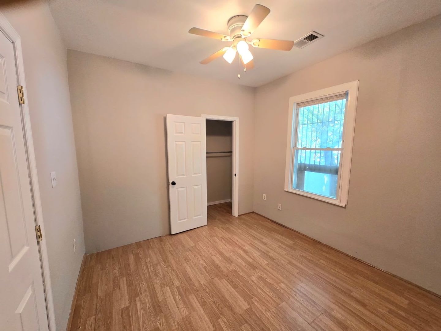 Charming 3BR House in Fairmount Heights – photo 5