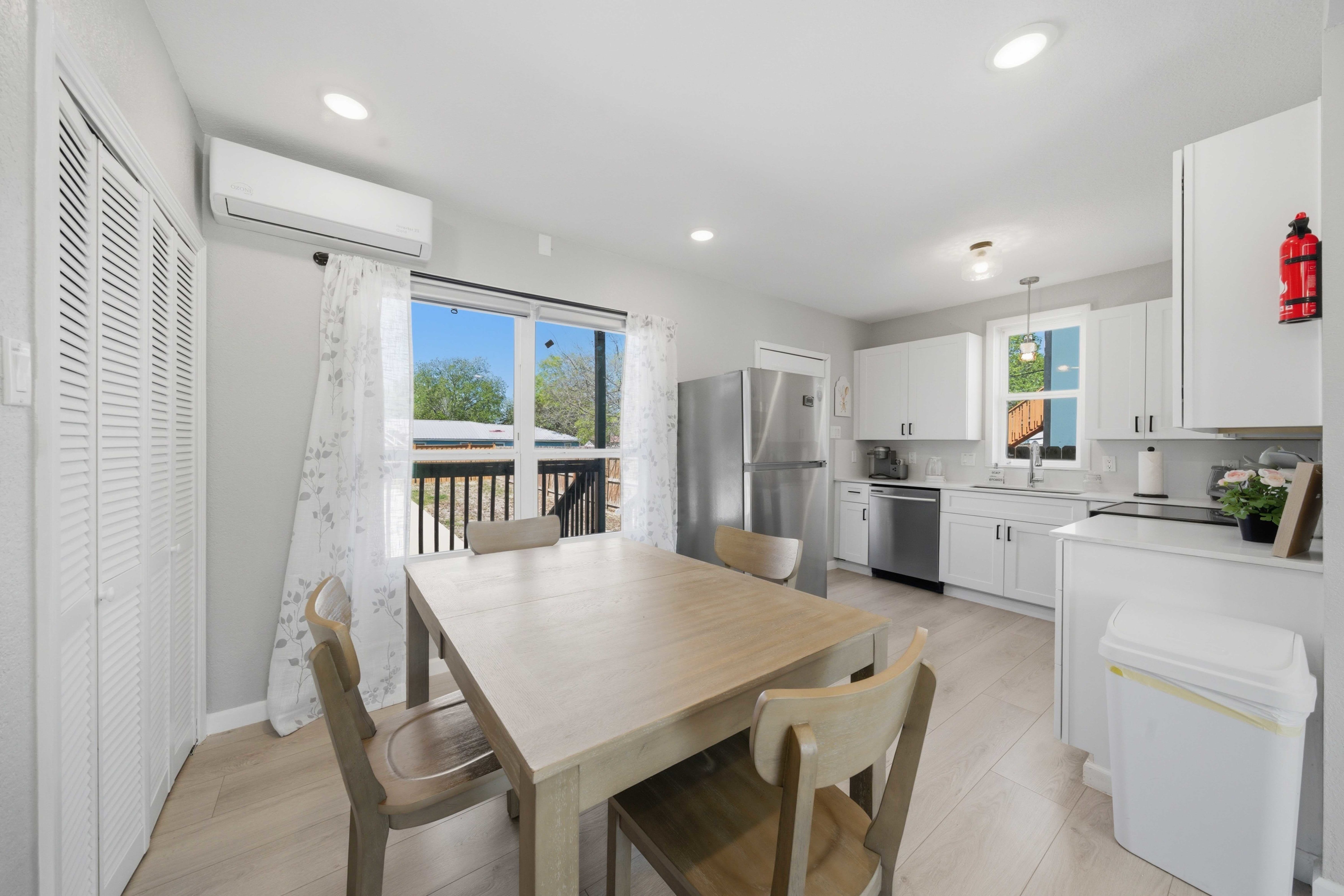 2819 South Pine Street – photo 5