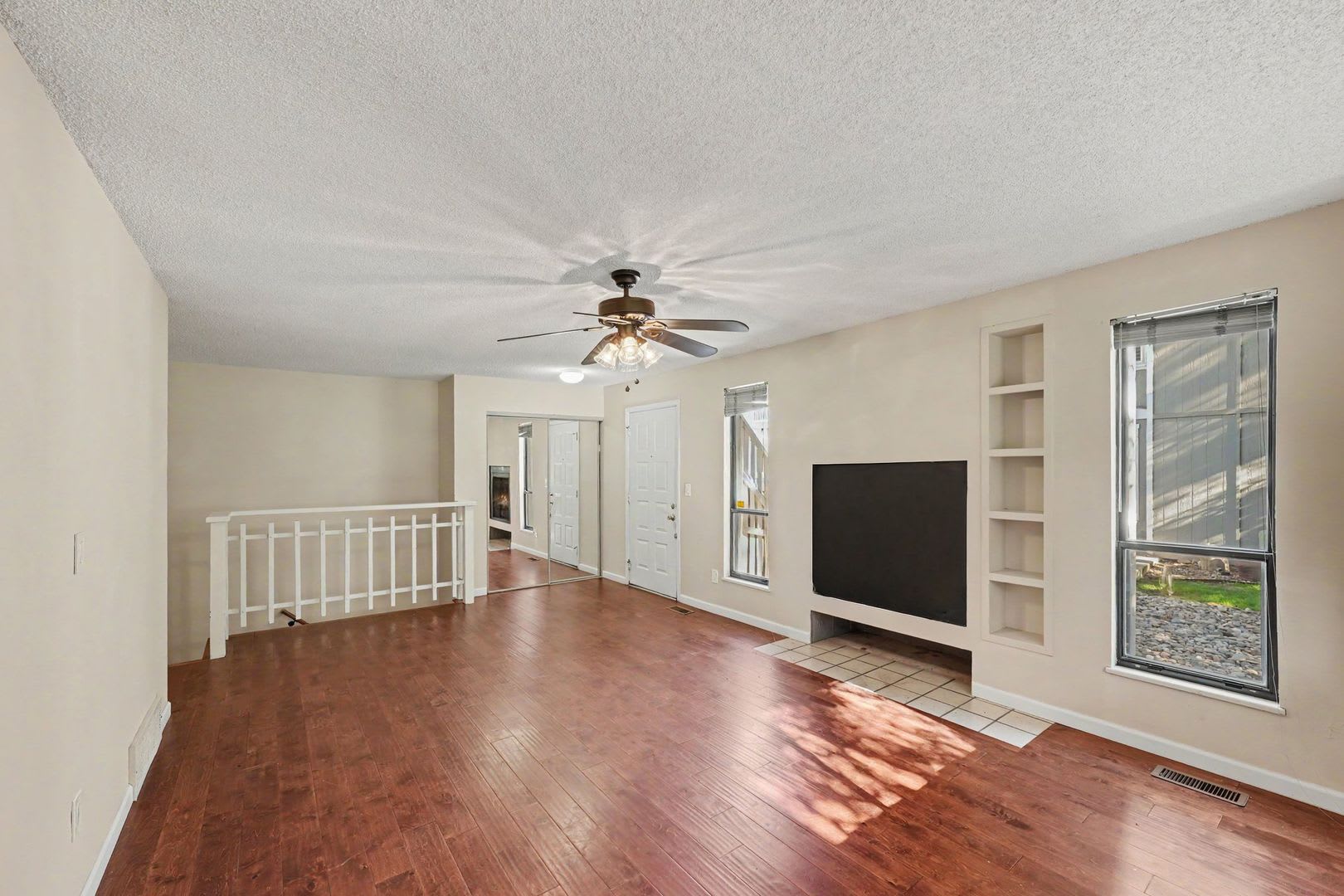 Spacious 2BR/2BA Corner Unit with Finished Basement, Private Patio & Garage – photo 2