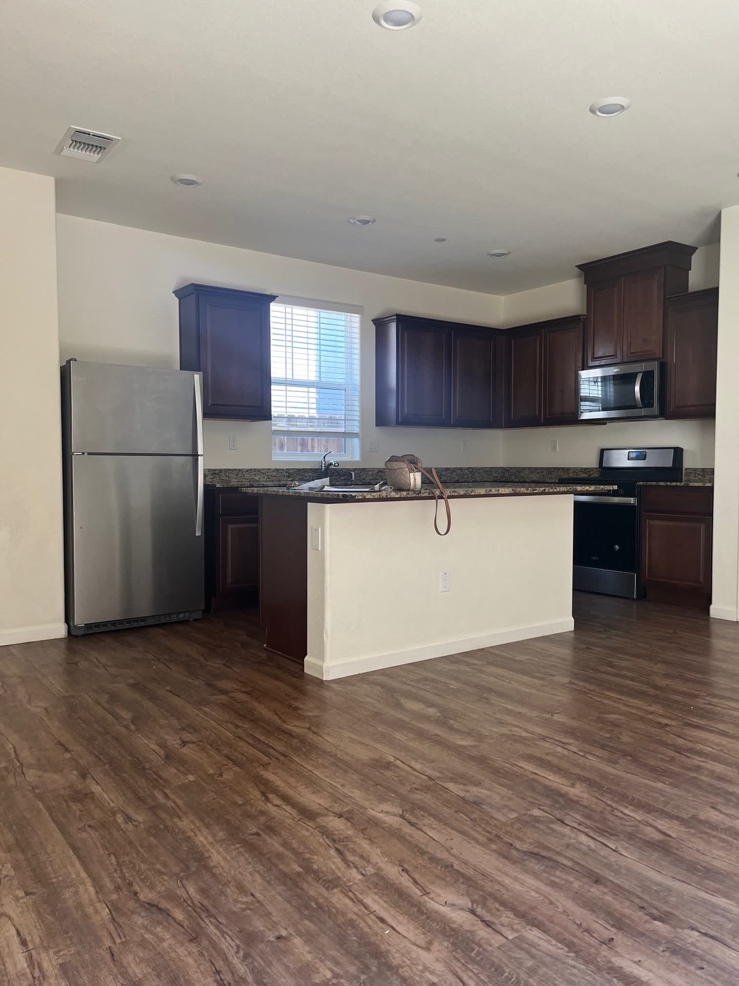 5549 Lancaster Court – photo 5