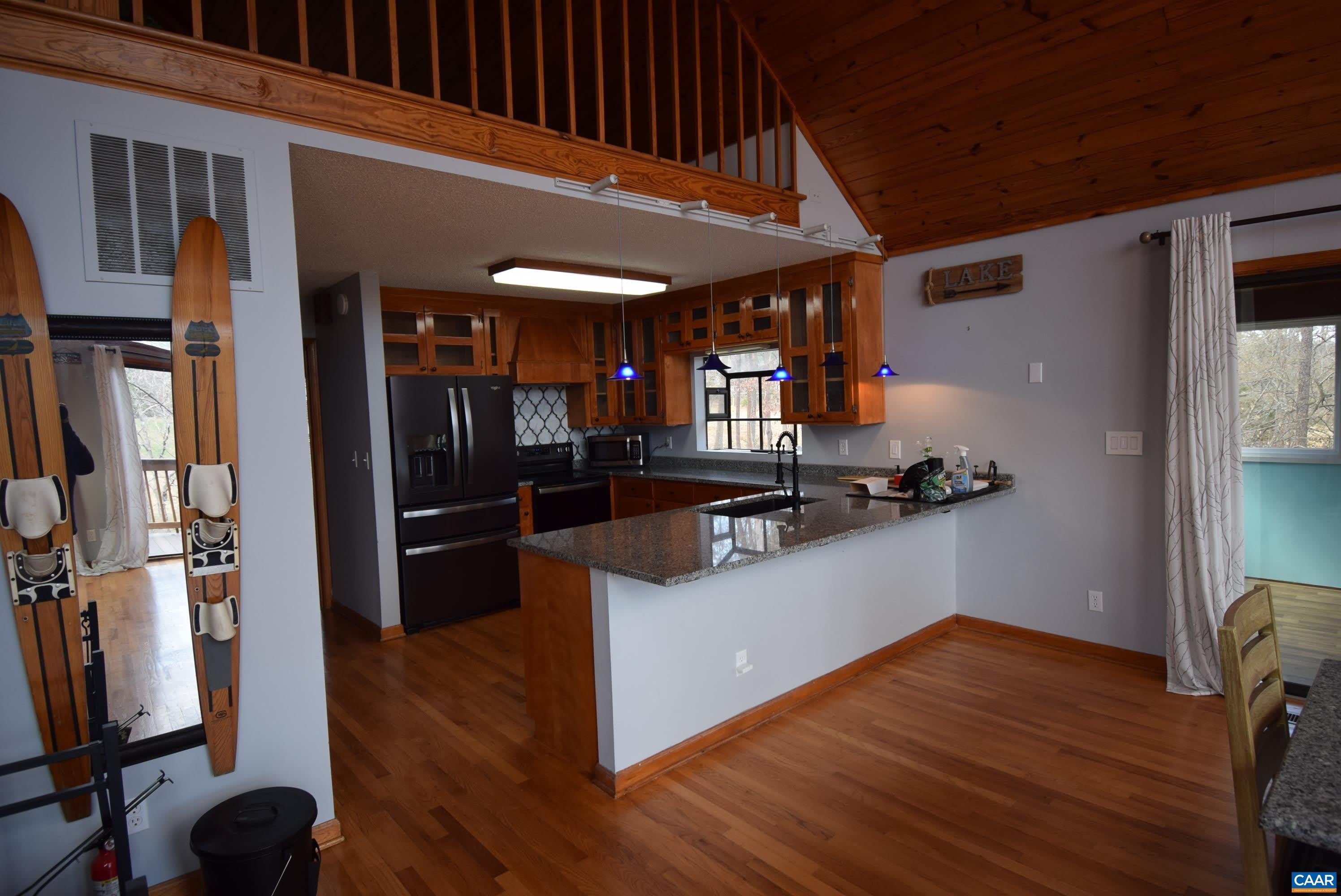 43 S BEARWOOD DR – photo 5