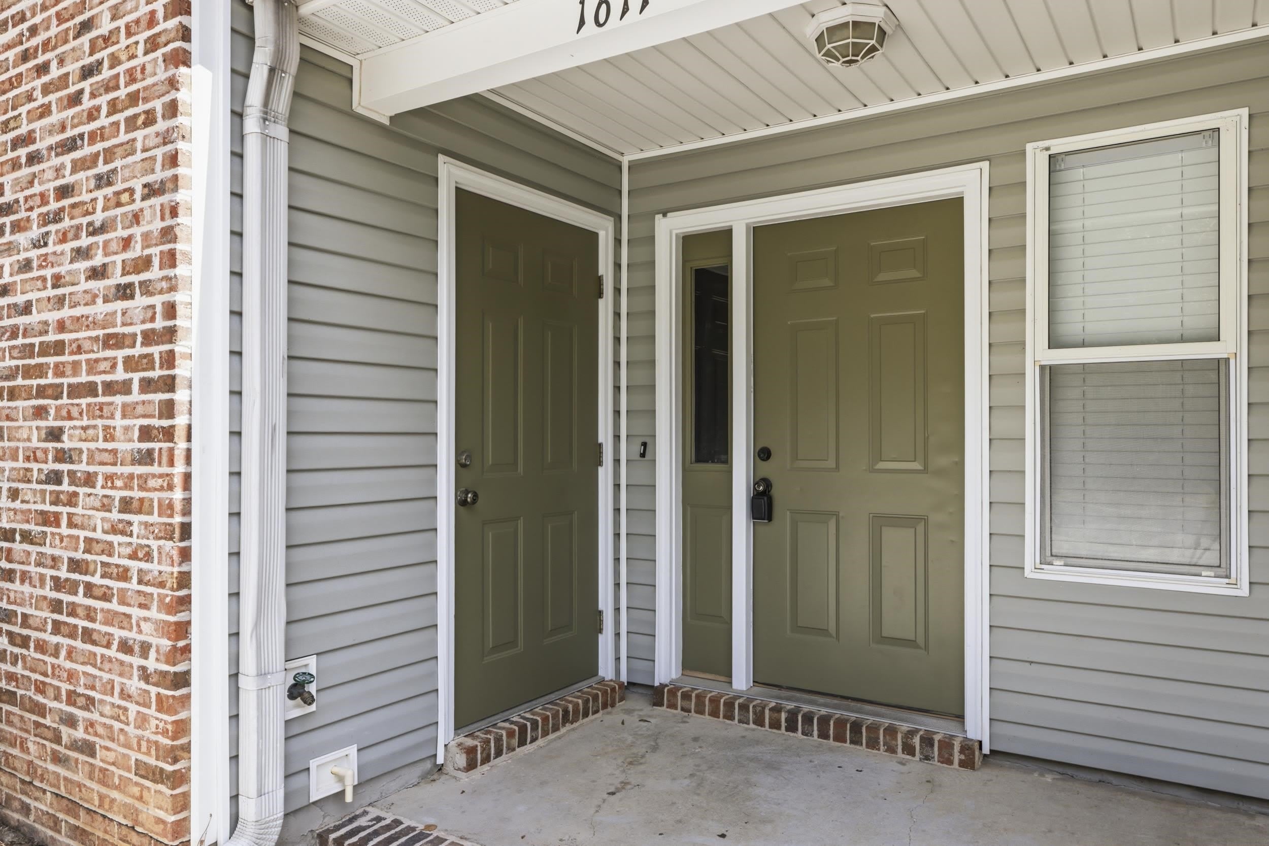 1611 Quazar Road – photo 5