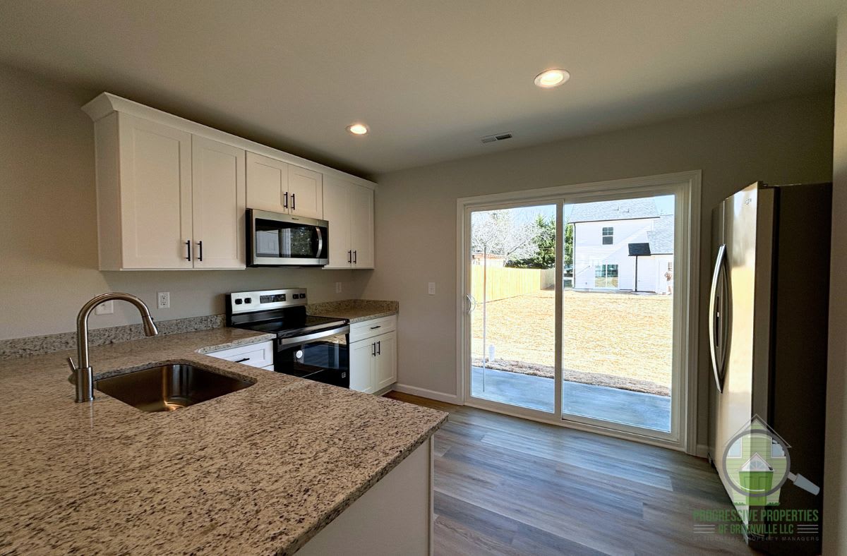 377 Echo Circle – photo 5