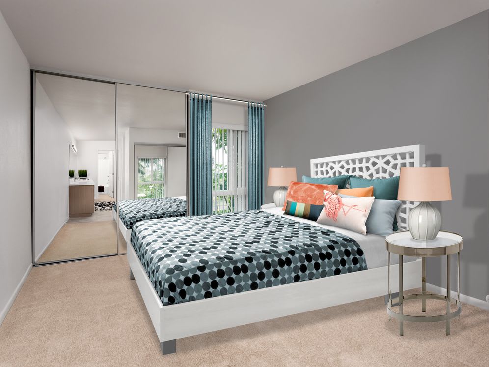 AVA Toluca Hills – photo 5