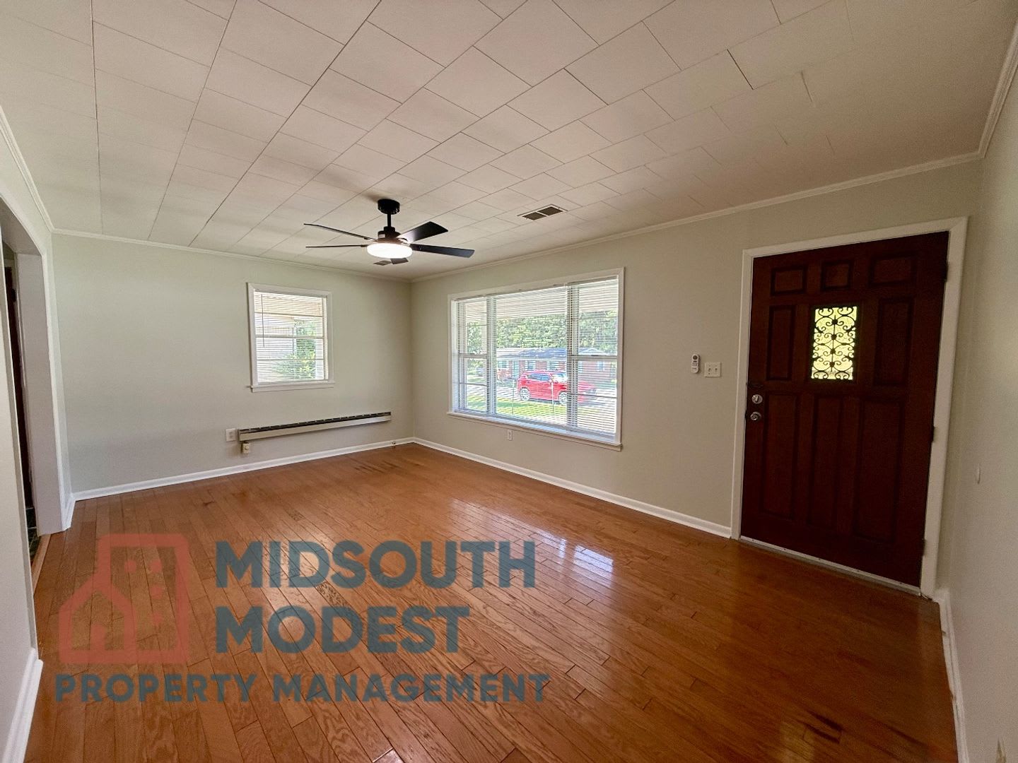 Welcome to this 3 Bedroom/1 Bathroom Home in Paragould AR – photo 2