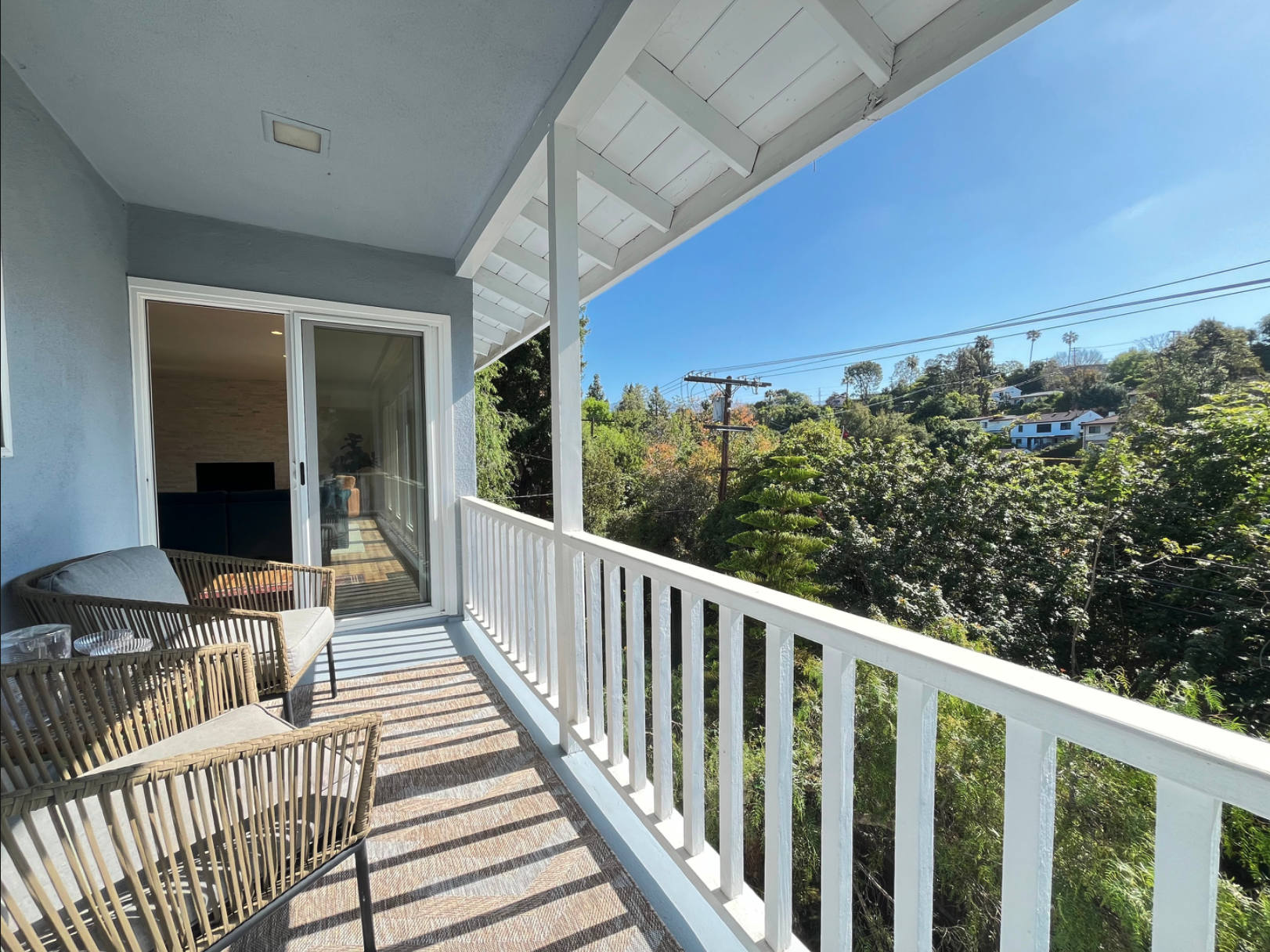 420 Tamarac Drive – photo 2