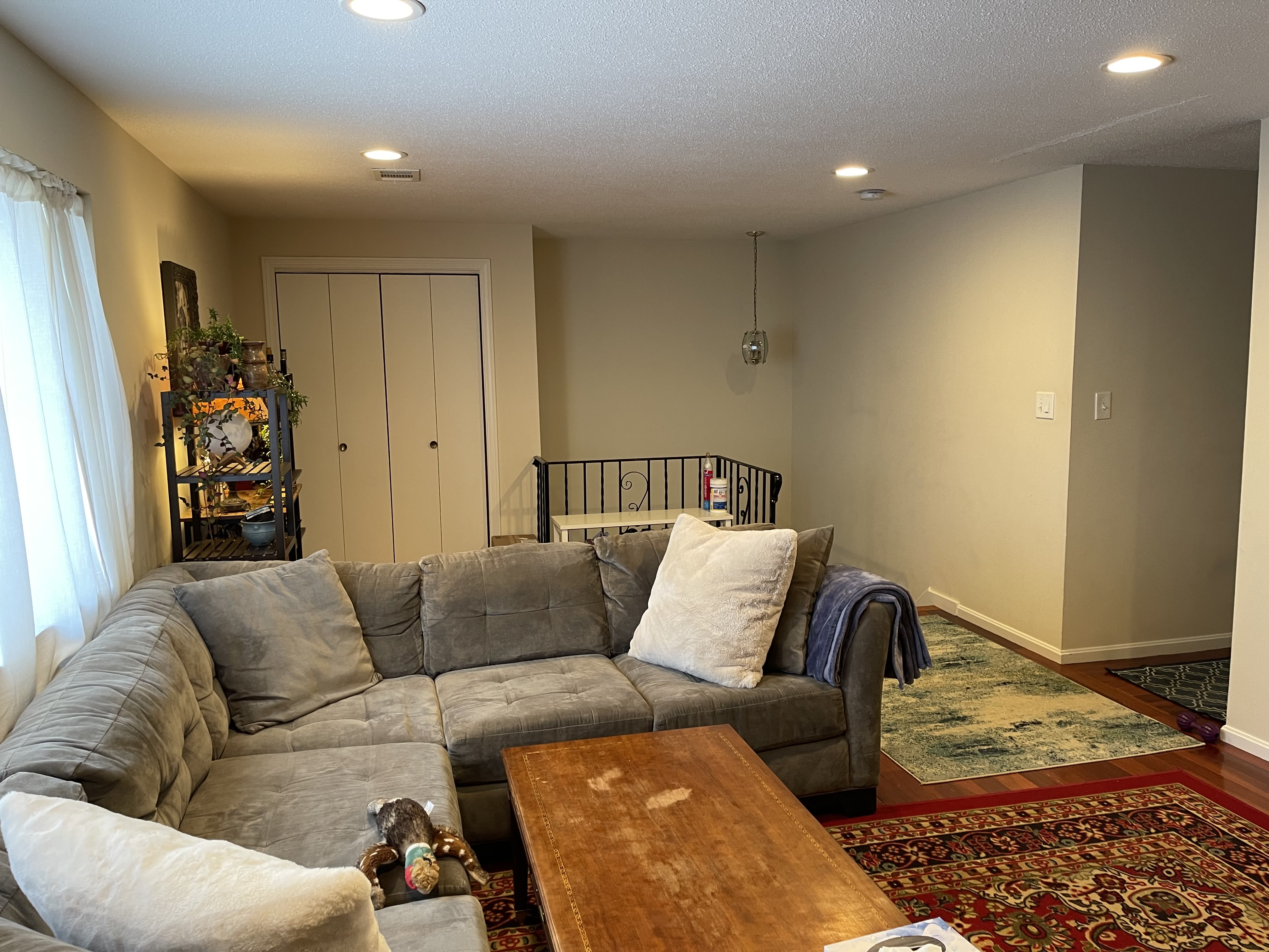 50 Gilbert St – photo 2
