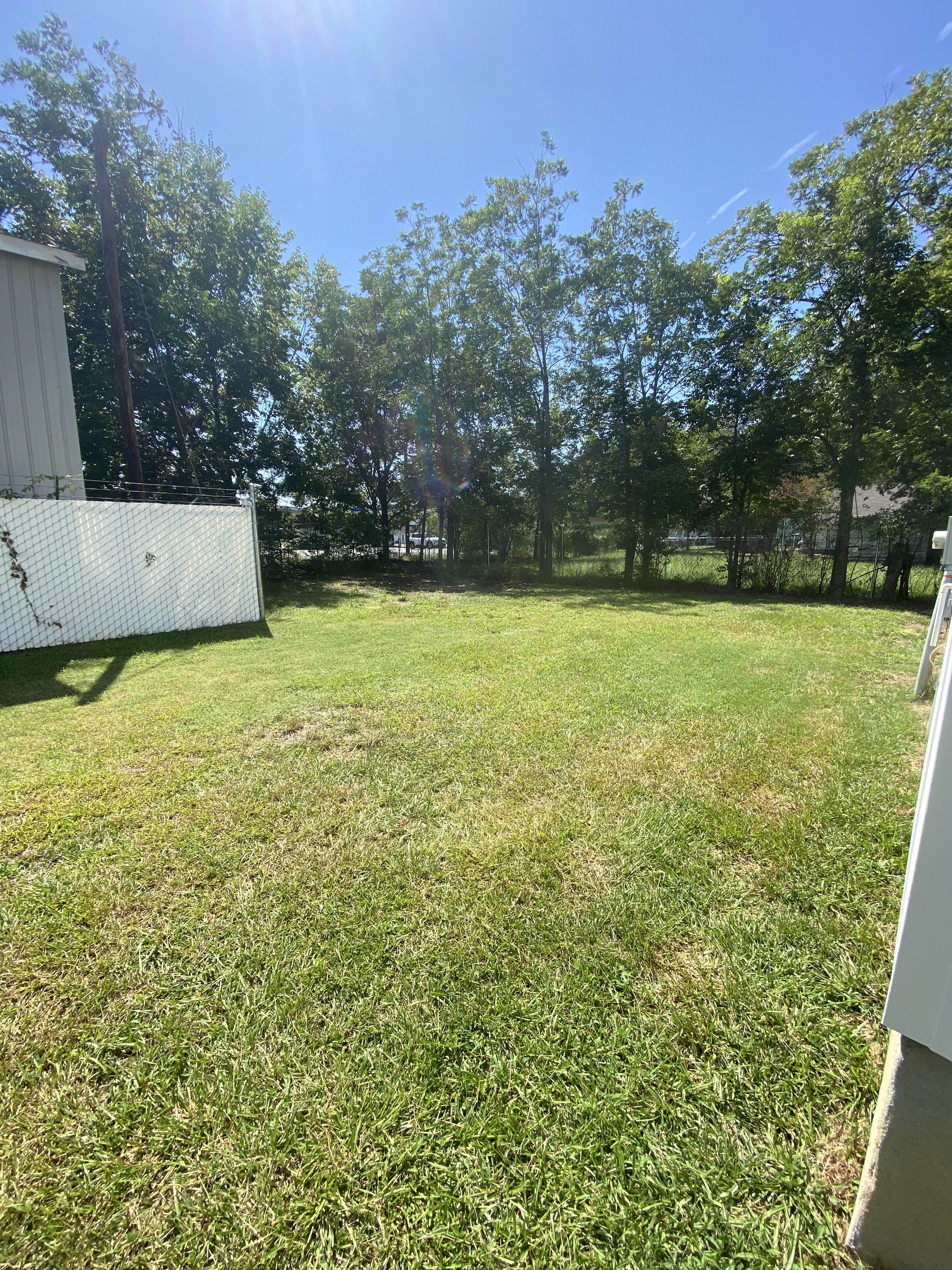 406 East Waddell Street – photo 2