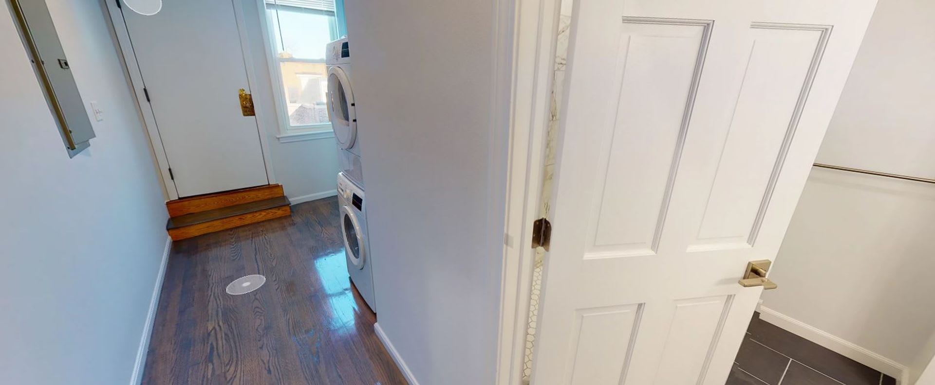 3 Bedroom- No broker Fee – photo 3