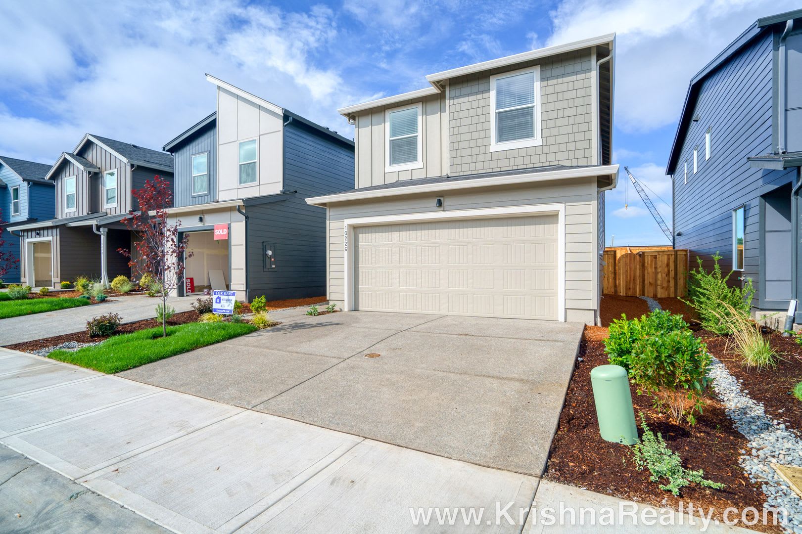 Beautiful One-Year-Old NEW CONSTRUCTION 4 Bedroom 2.5 Bath Single Family Home For Rent – photo 2