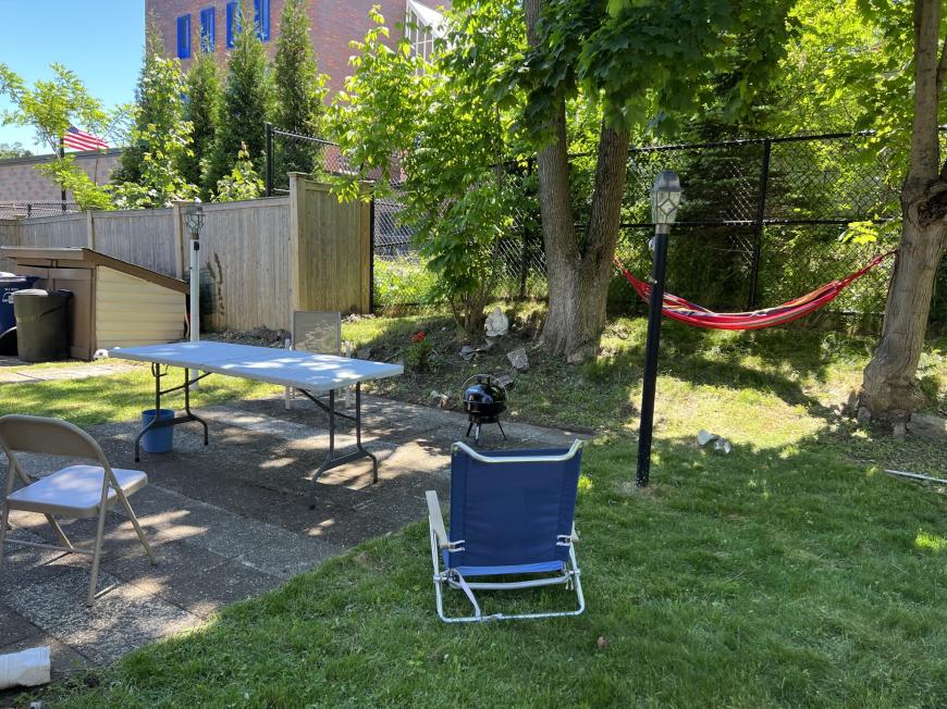 14 Hazelwood St. – photo 3