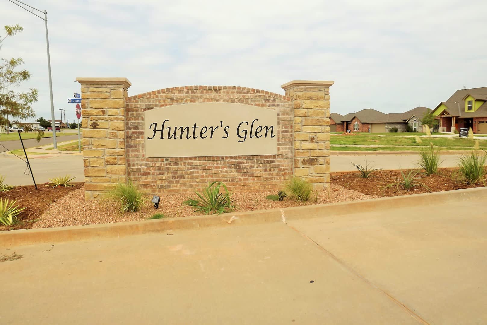 For Lease: 308 Stoneridge Drive Moore, Ok. 73160 Available mid December 2022 – photo 1